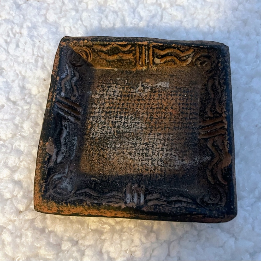 Vintage-Inspired Brown Small Jewelry Tray